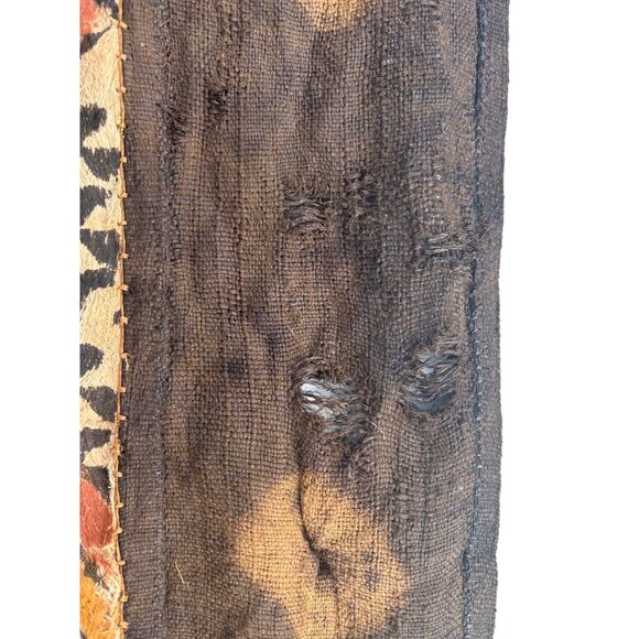 Vintage African Kuba Cloth Tapestry Wall Hanging With Geometric Patterns - Picture 4 of 16